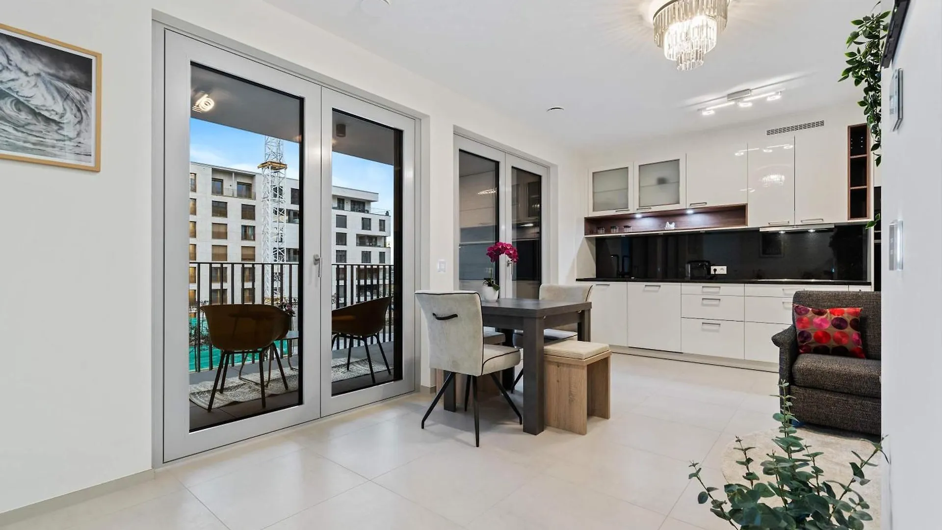 Daire Stylish Apt With Balcony Wifi & Free Parking Lüksemburg